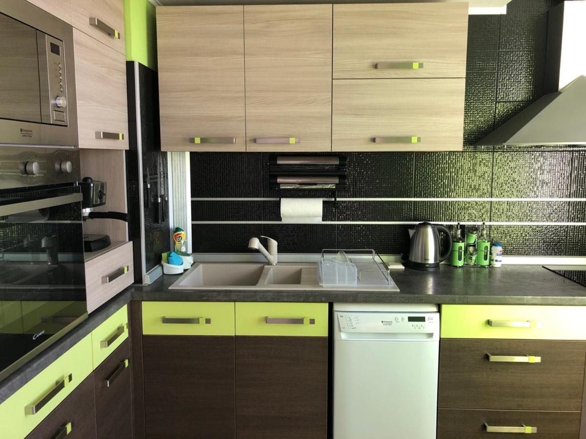 Avelov Art Apartment Burgas by Eksteriør bilde